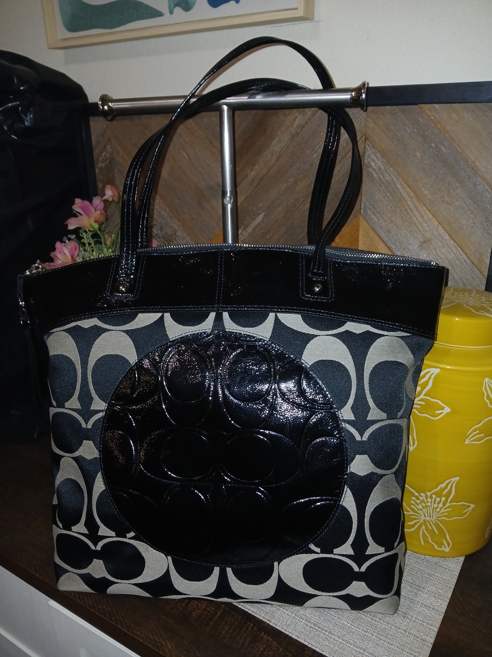 Coach Black and Cream Signature Circle Tote